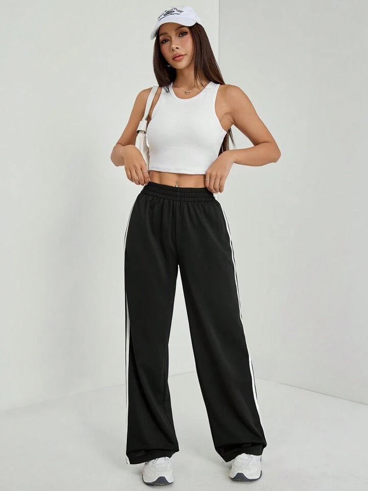 Women Relaxed Loose Fit Easy Wash Joggers Trousers