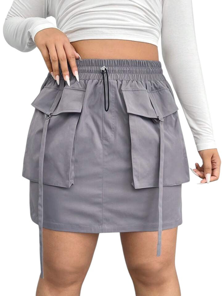 Women Regular Fit Mid-Rise Cargo Mini Skirt